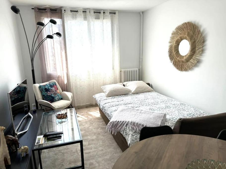 Appartement - Fresnes Exterior photo